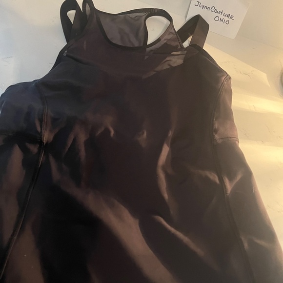 Woman’s Lulumon yoga Tank, Black Sheer Lulumon Tank Layered Like new w tag - Picture 2 of 12